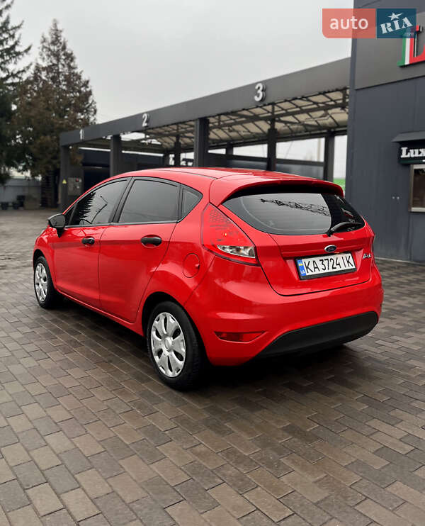 Хетчбек Ford Fiesta 2012 в Лубнах фото 5 Хетчбек Ford Fiesta 2012 в Лубнах