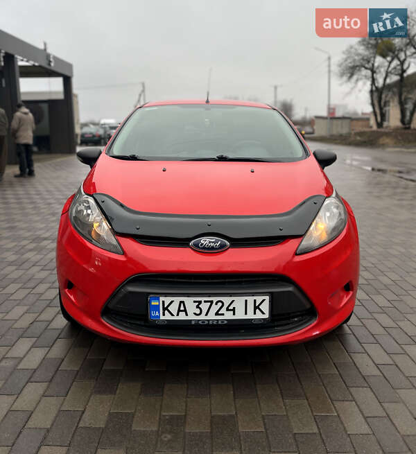 Хетчбек Ford Fiesta 2012 в Лубнах фото 3 Хетчбек Ford Fiesta 2012 в Лубнах
