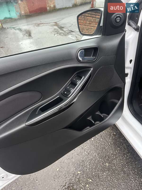 Хэтчбек Ford Fiesta 2019 в Хмельницком