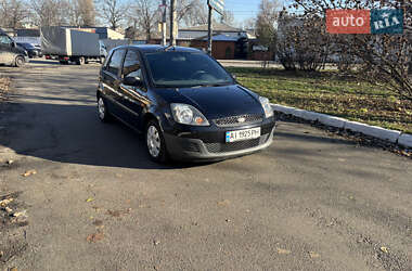 Хэтчбек Ford Fiesta 2007 в Киеве