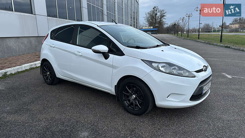 Хэтчбек Ford Fiesta 2011 в Белой Церкви