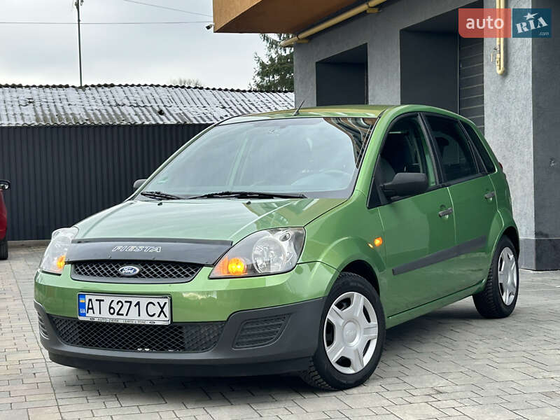 Хетчбек Ford Fiesta 2006 в Івано-Франківську