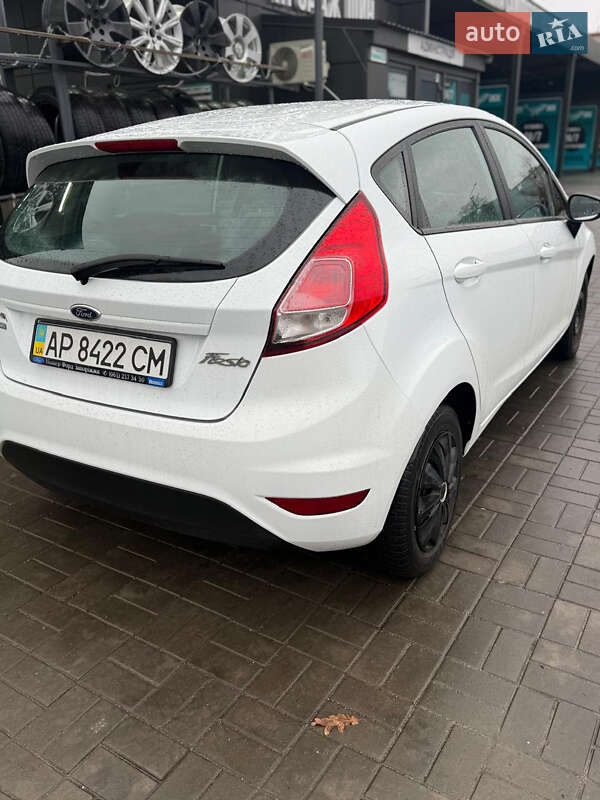 Хетчбек Ford Fiesta 2014 в Запоріжжі