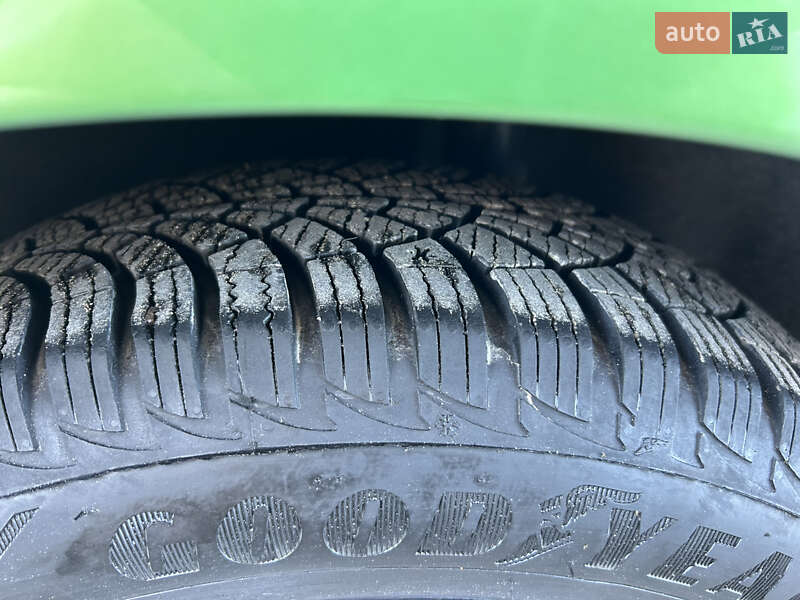 Хетчбек Ford Fiesta 2006 в Івано-Франківську