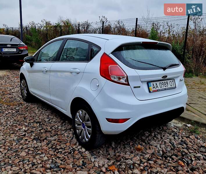 Хетчбек Ford Fiesta 2015 в Броварах фото 3 Хетчбек Ford Fiesta 2015 в Броварах