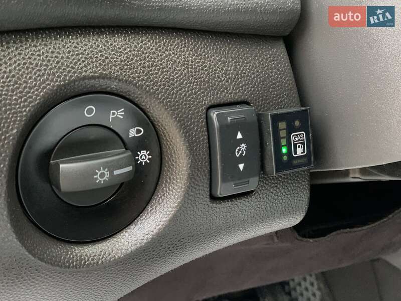 Седан Ford Fiesta 2015 в Бердичеве