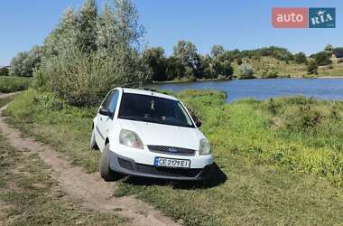 Хэтчбек Ford Fiesta 2007 в Снятине