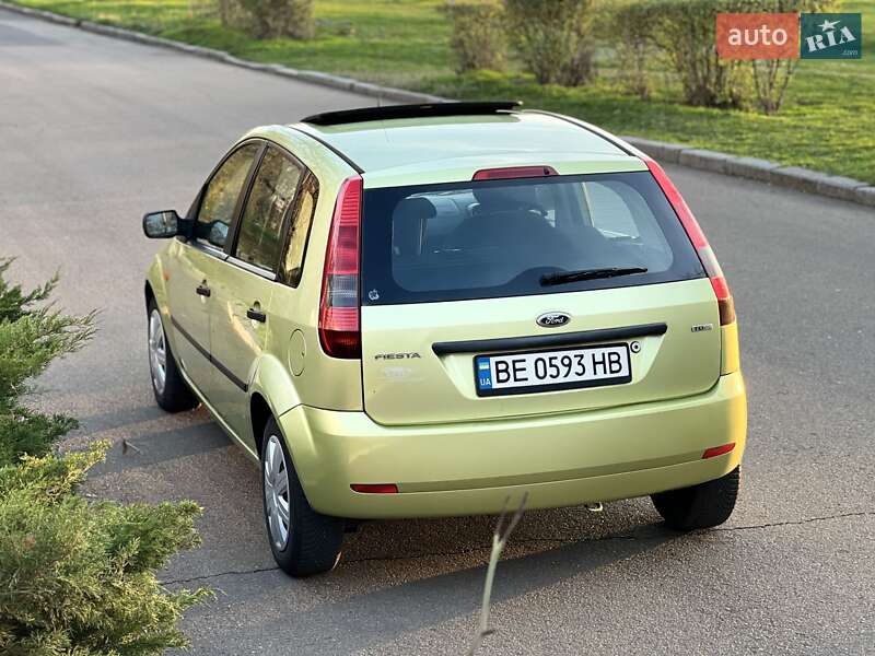 Хетчбек Ford Fiesta 2005 в Миколаєві