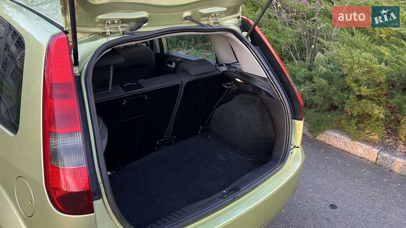 Хетчбек Ford Fiesta 2005 в Миколаєві