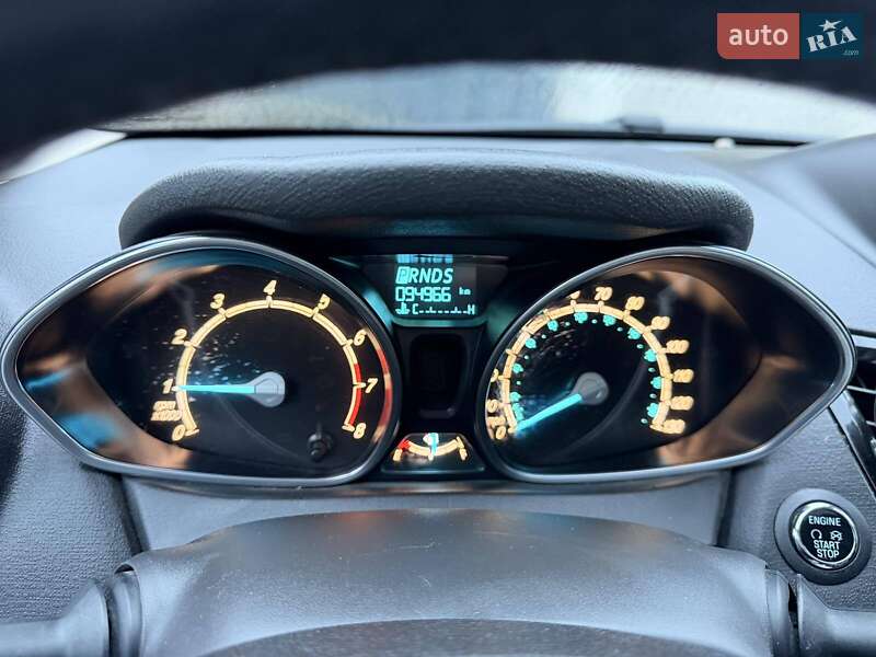 Хэтчбек Ford Fiesta 2013 в Днепре