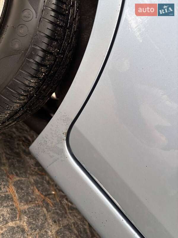 Хэтчбек Ford Fiesta 2007 в Днепре фото 4 Хэтчбек Ford Fiesta 2007 в Днепре