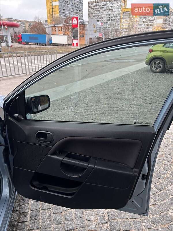Хэтчбек Ford Fiesta 2007 в Днепре фото 12 Хэтчбек Ford Fiesta 2007 в Днепре