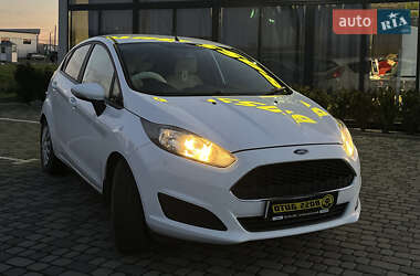 Хетчбек Ford Fiesta 2016 в Мукачевому