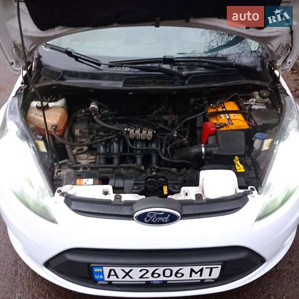 Хэтчбек Ford Fiesta 2012 в Харькове