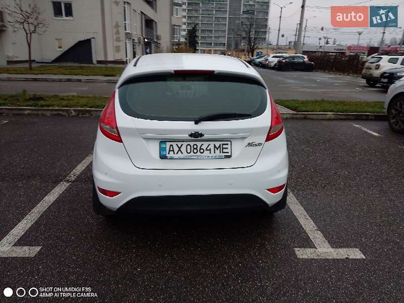 Хэтчбек Ford Fiesta 2011 в Харькове