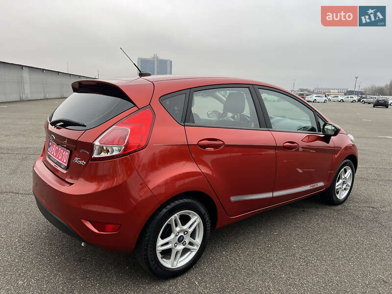Хетчбек Ford Fiesta 2018 в Києві