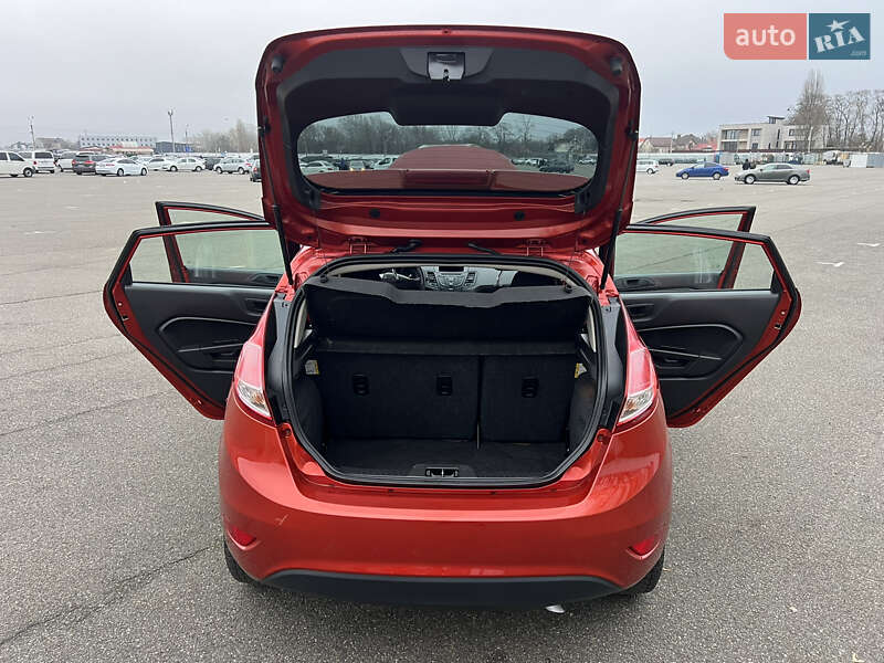 Хетчбек Ford Fiesta 2018 в Києві