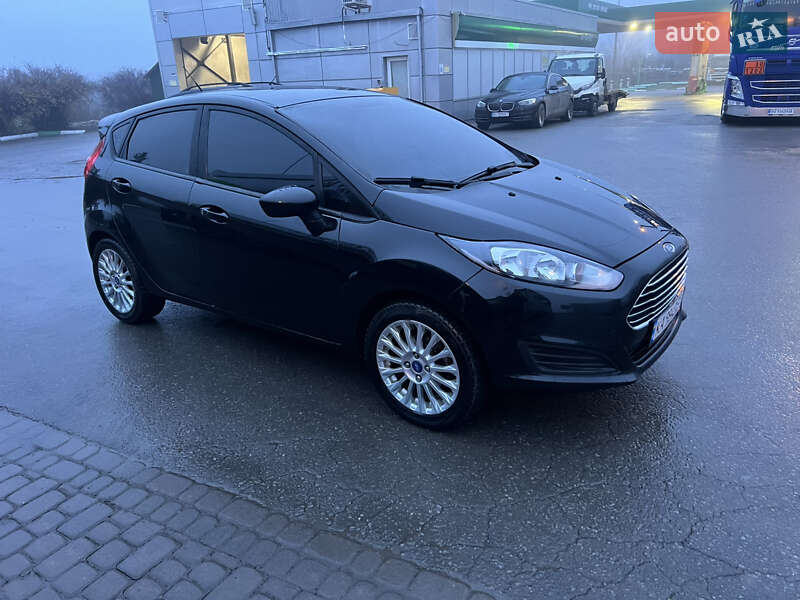 Хэтчбек Ford Fiesta 2014 в Тернополе