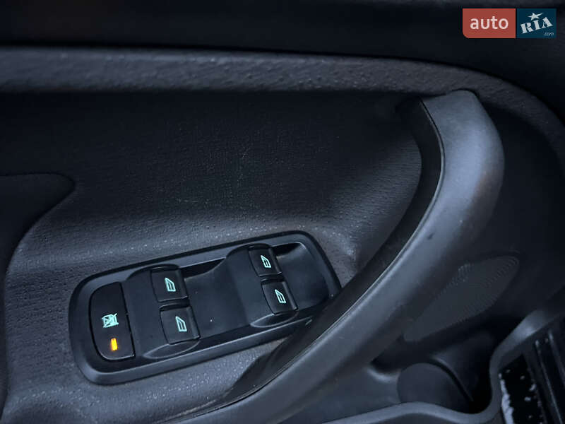 Хэтчбек Ford Fiesta 2014 в Тернополе