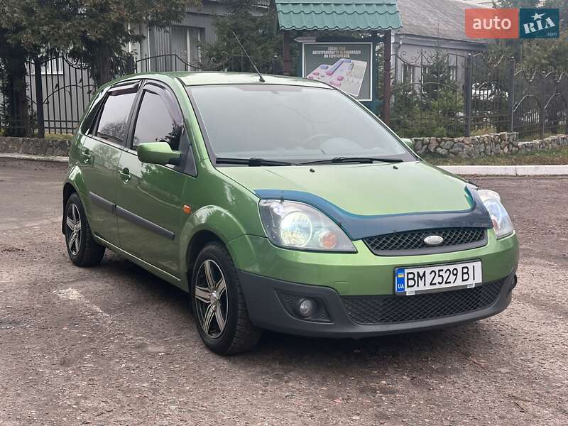 Хетчбек Ford Fiesta 2006 в Сумах