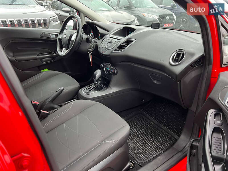 Хетчбек Ford Fiesta 2013 в Полтаві фото 13 Хетчбек Ford Fiesta 2013 в Полтаві