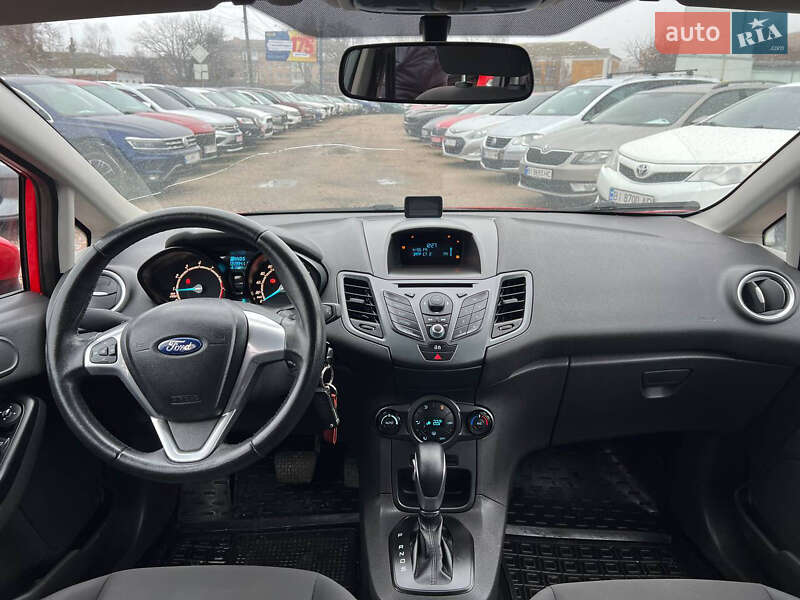 Хетчбек Ford Fiesta 2013 в Полтаві фото 16 Хетчбек Ford Fiesta 2013 в Полтаві