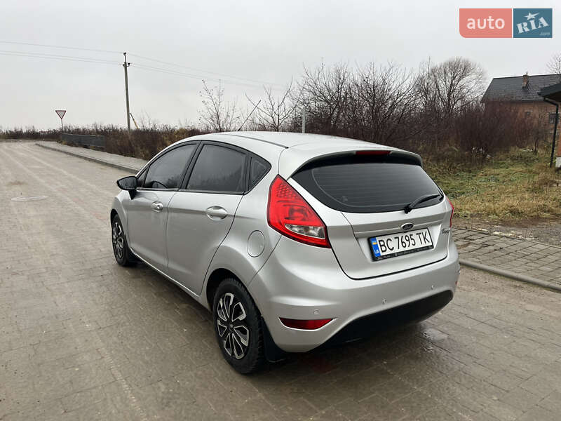 Хетчбек Ford Fiesta 2011 в Львові фото 7 Хетчбек Ford Fiesta 2011 в Львові