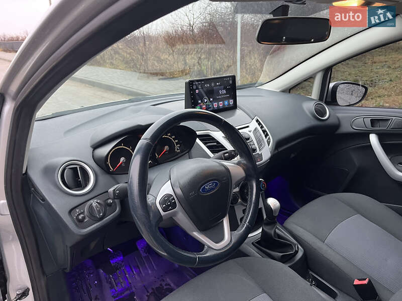 Хетчбек Ford Fiesta 2011 в Львові фото 11 Хетчбек Ford Fiesta 2011 в Львові