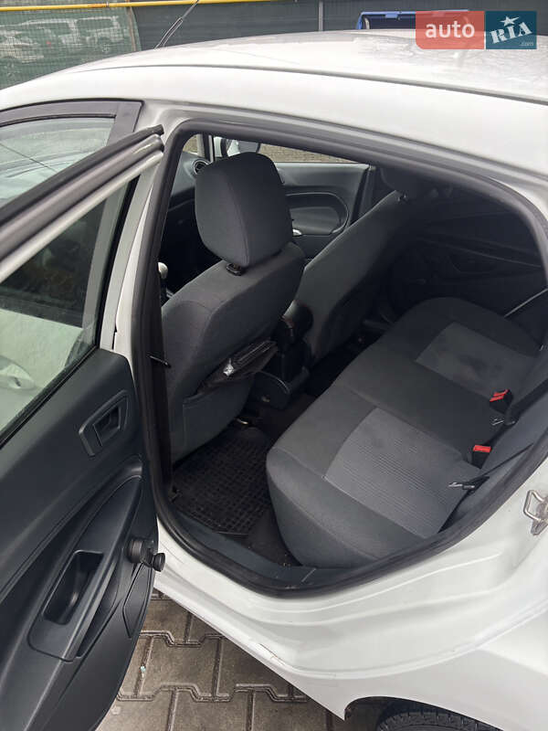 Хетчбек Ford Fiesta 2011 в Одесі фото 13 Хетчбек Ford Fiesta 2011 в Одесі