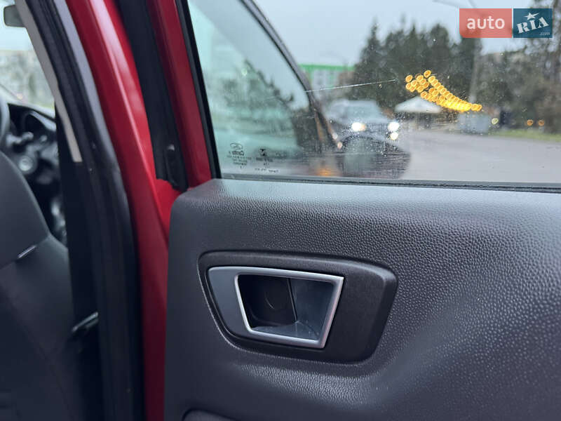 Седан Ford Fiesta 2014 в Ровно фото 46 Седан Ford Fiesta 2014 в Ровно