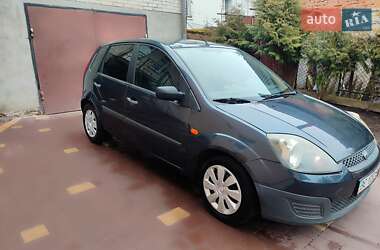 Хетчбек Ford Fiesta 2007 в Івано-Франково