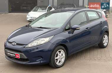 Хэтчбек Ford Fiesta 2012 в Львове