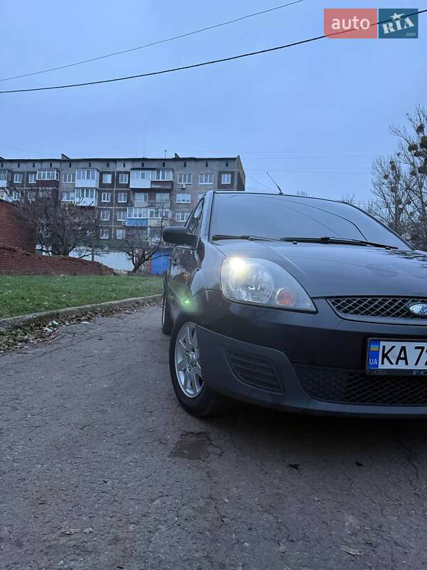 Хэтчбек Ford Fiesta 2008 в Краматорске