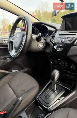 Хэтчбек Ford Fiesta 2016 в Софиевской Борщаговке