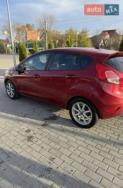 Хэтчбек Ford Fiesta 2016 в Софиевской Борщаговке