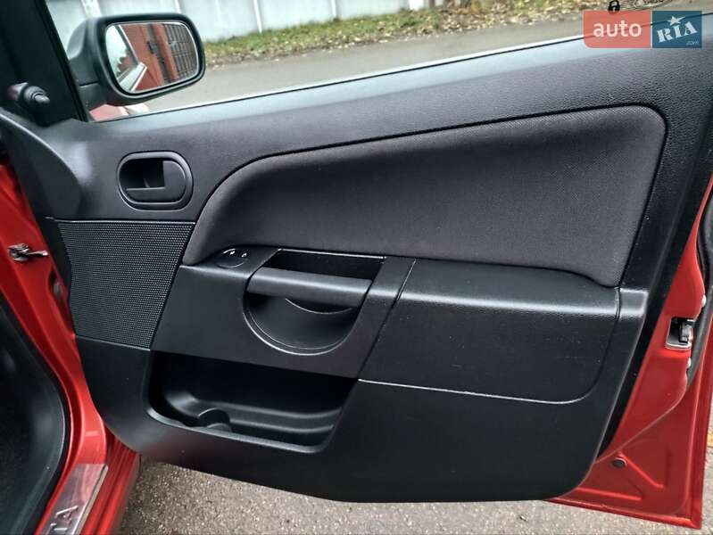 Хэтчбек Ford Fiesta 2008 в Белой Церкви