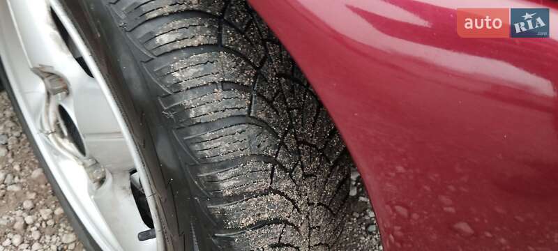 Хетчбек Ford Fiesta 1998 в Дніпрі