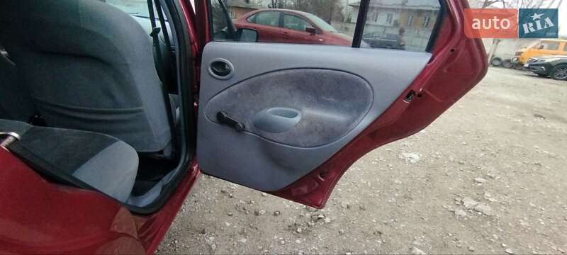 Хетчбек Ford Fiesta 1998 в Дніпрі