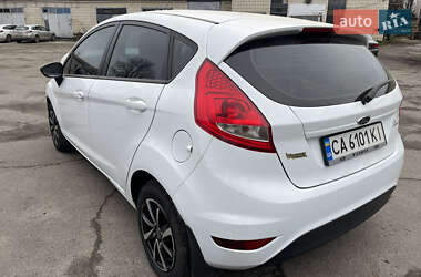 Хетчбек Ford Fiesta 2012 в Миронівці