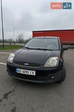 Хэтчбек Ford Fiesta 2008 в Днепре
