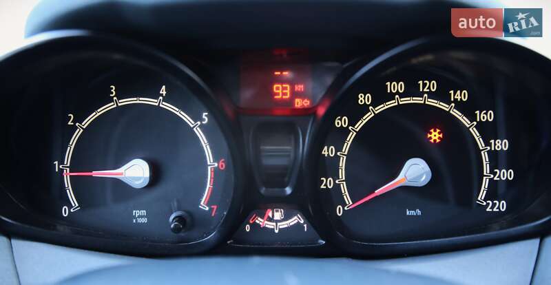 Хэтчбек Ford Fiesta 2010 в Харькове