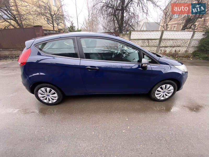 Хэтчбек Ford Fiesta 2012 в Ровно фото 5 Хэтчбек Ford Fiesta 2012 в Ровно