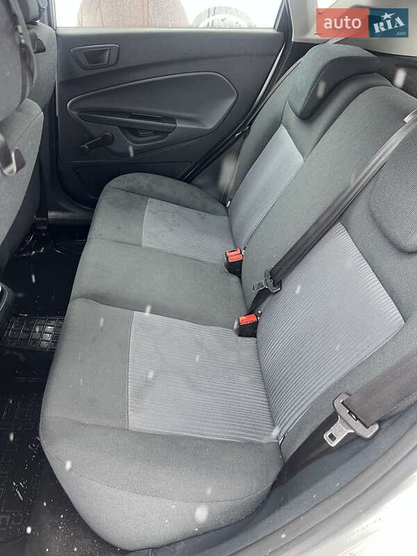 Хэтчбек Ford Fiesta 2011 в Броварах фото 16 Хэтчбек Ford Fiesta 2011 в Броварах