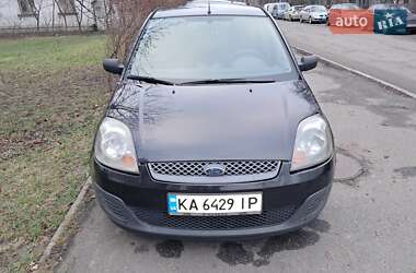 Хэтчбек Ford Fiesta 2006 в Киеве