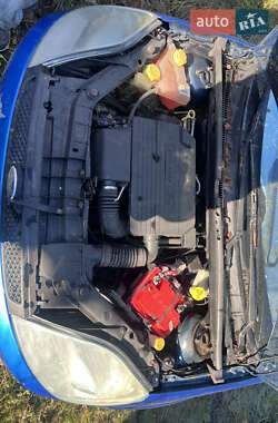 Хэтчбек Ford Fiesta 2005 в Черновцах