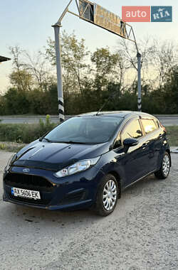 Хетчбек Ford Fiesta 2016 в Ізюмі