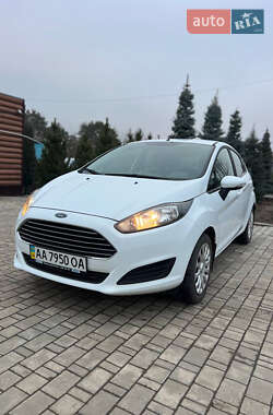 Хэтчбек Ford Fiesta 2013 в Белогородке