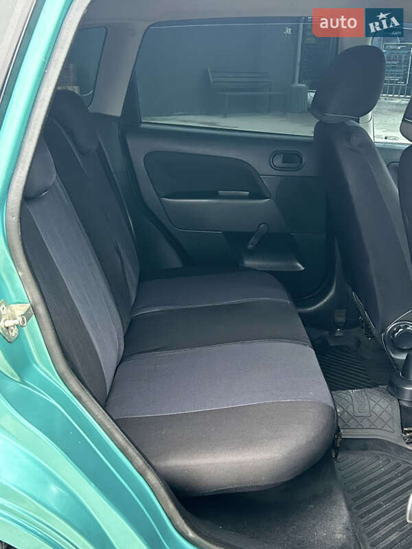 Хэтчбек Ford Fiesta 2007 в Вапнярке