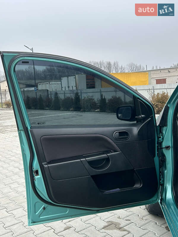 Хэтчбек Ford Fiesta 2007 в Вапнярке