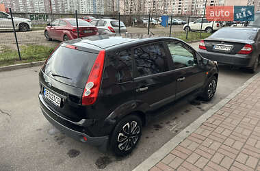 Хэтчбек Ford Fiesta 2007 в Киеве